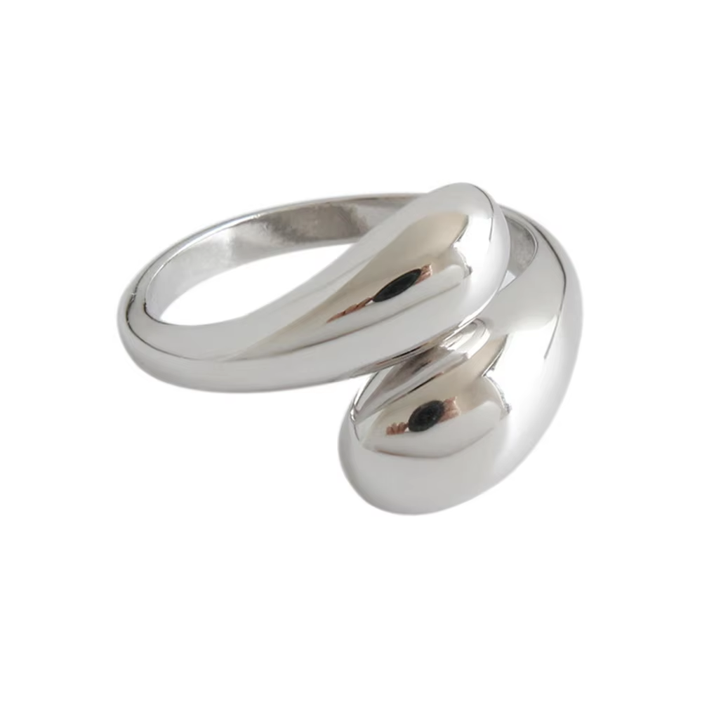 Teardrop Twist Ring