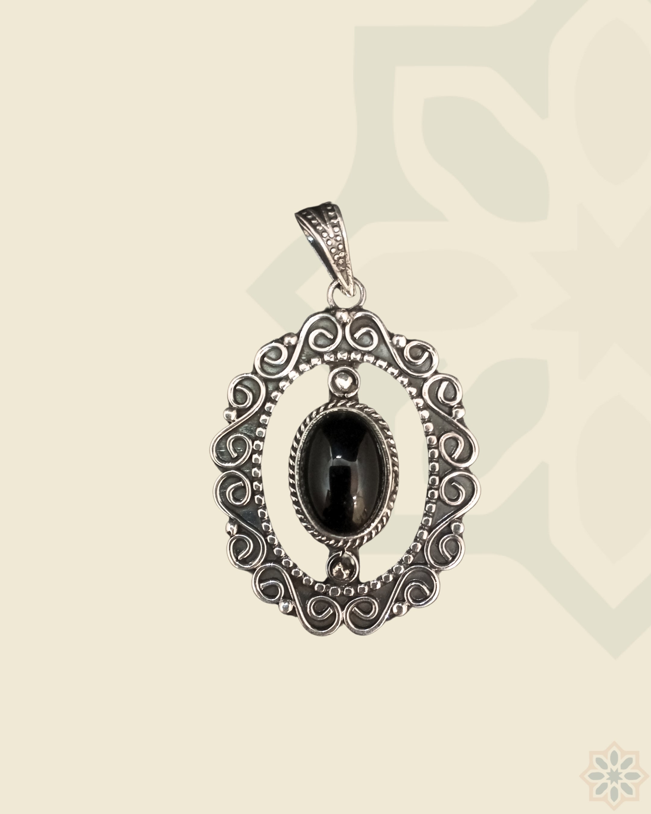 Midnight Oval Pendant (Pendant Only)