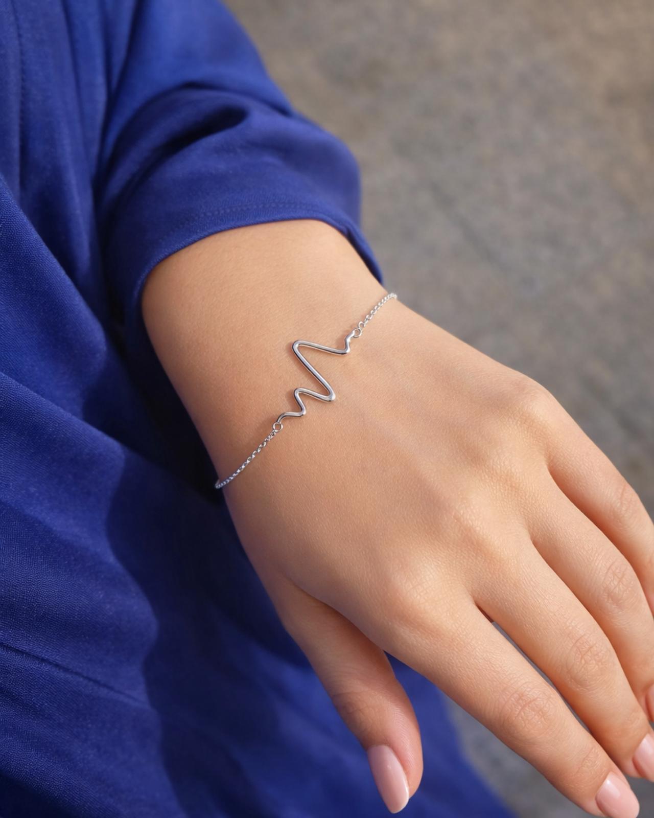 The Eternal Pulse Bracelet 3208 اسواره