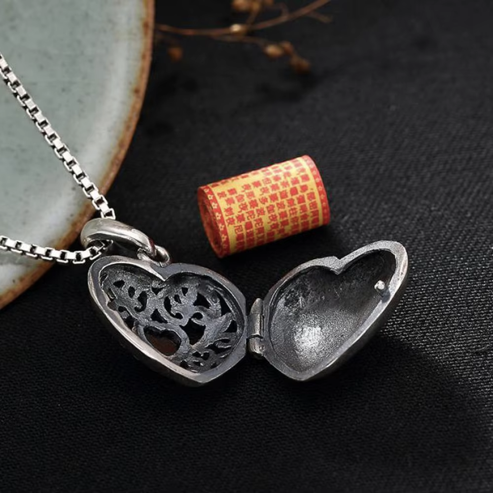 Secret Heart Locket