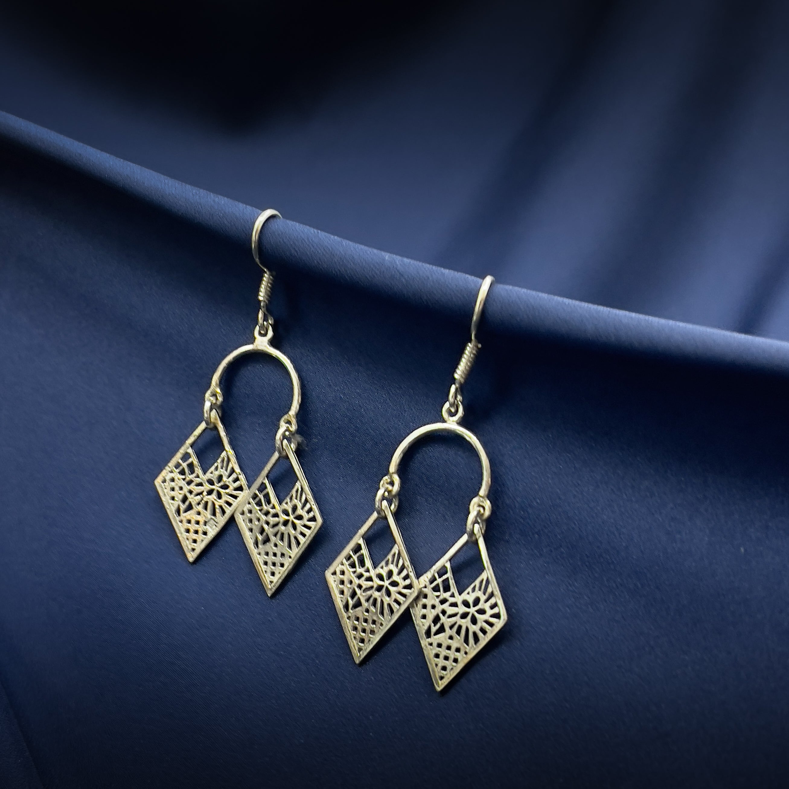 Pointed Triangle Duo Earring