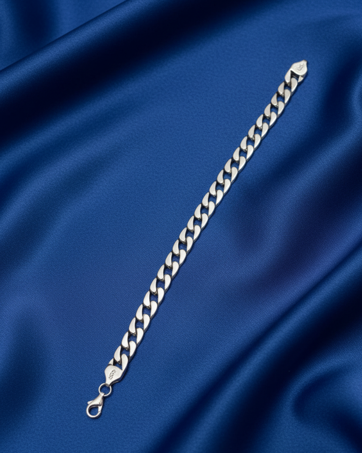 Bold Silver Cuban Link Chain Bracelet