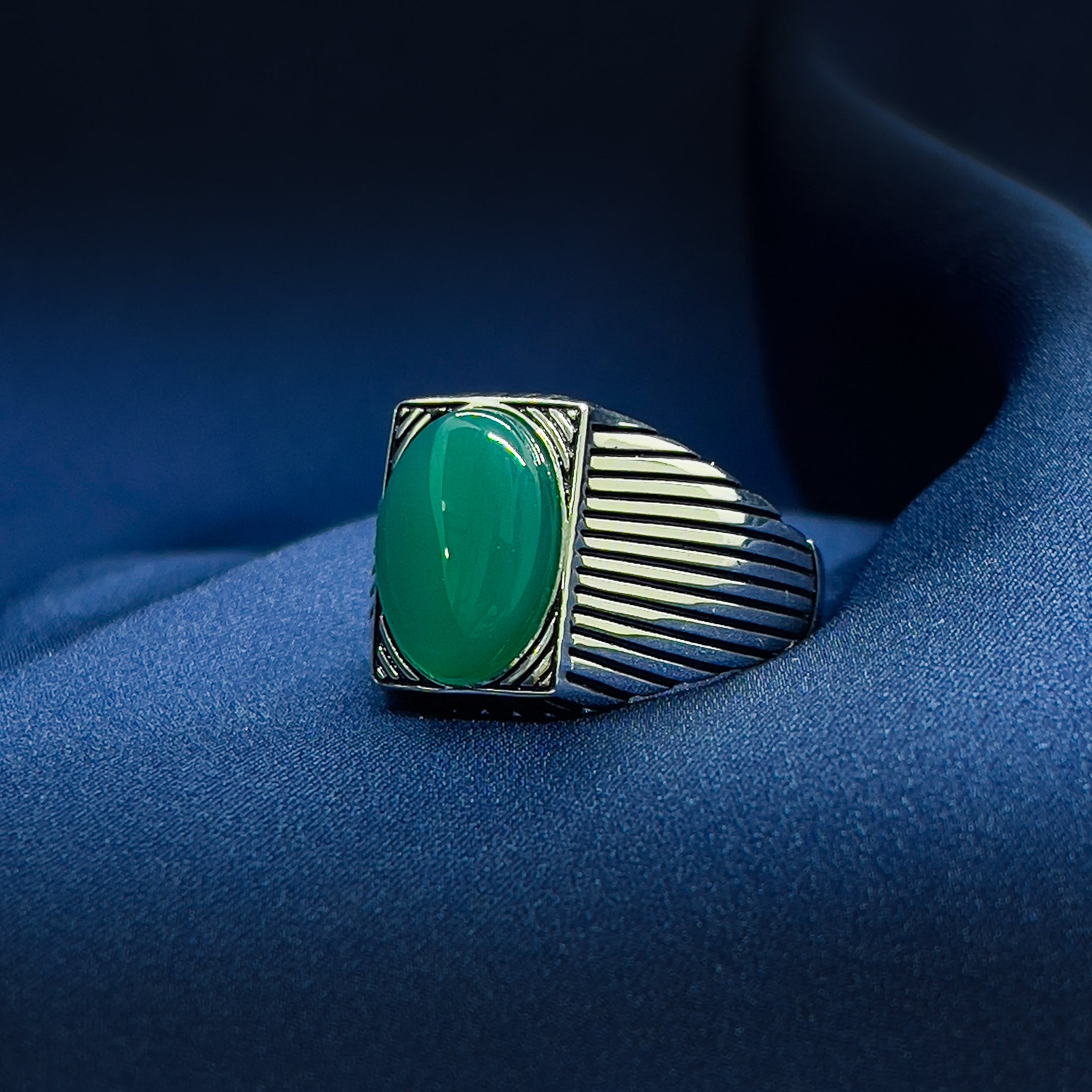 Verdant Crest Ring