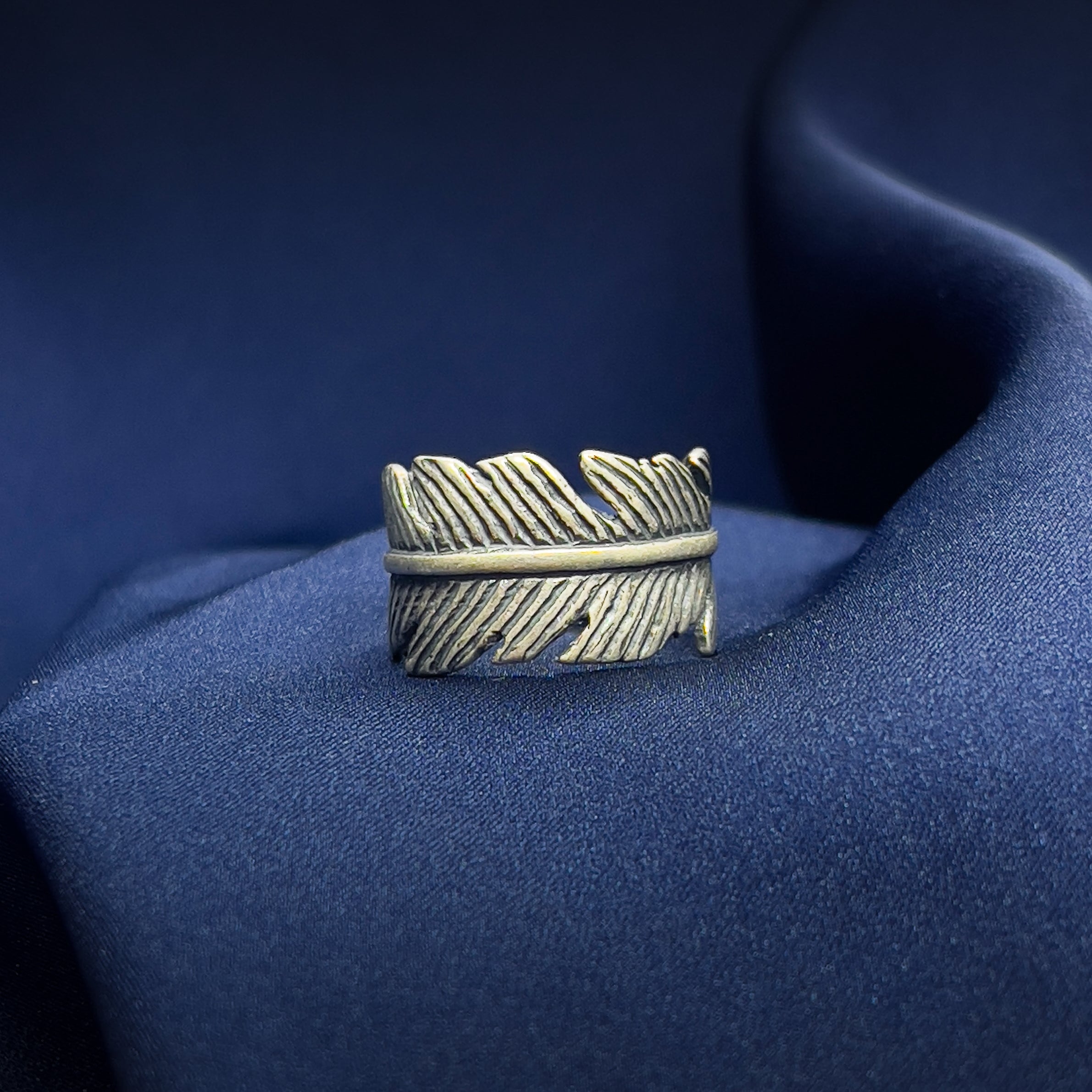 Feather Flow Ring