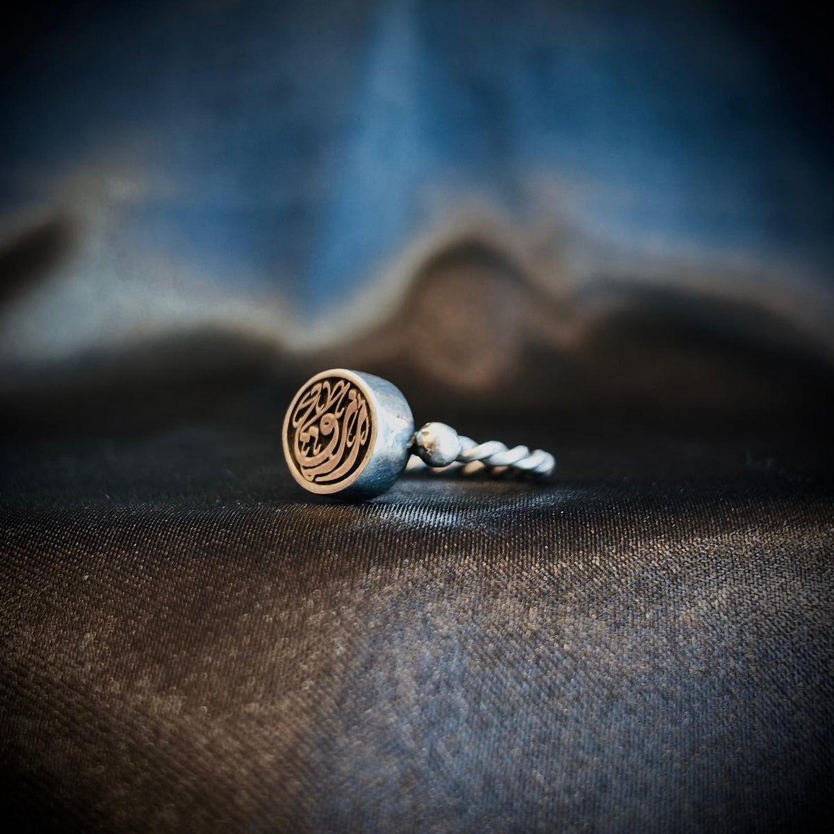 Abundance Calligraphy Ring 7396