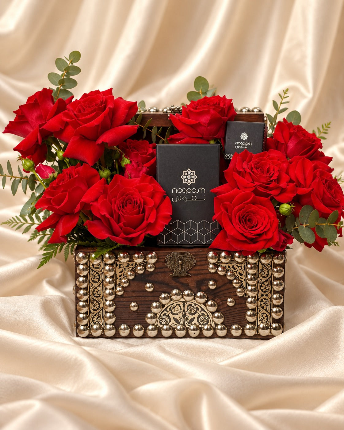 Heritage Floral Wooden Chest Gift Set VN00002