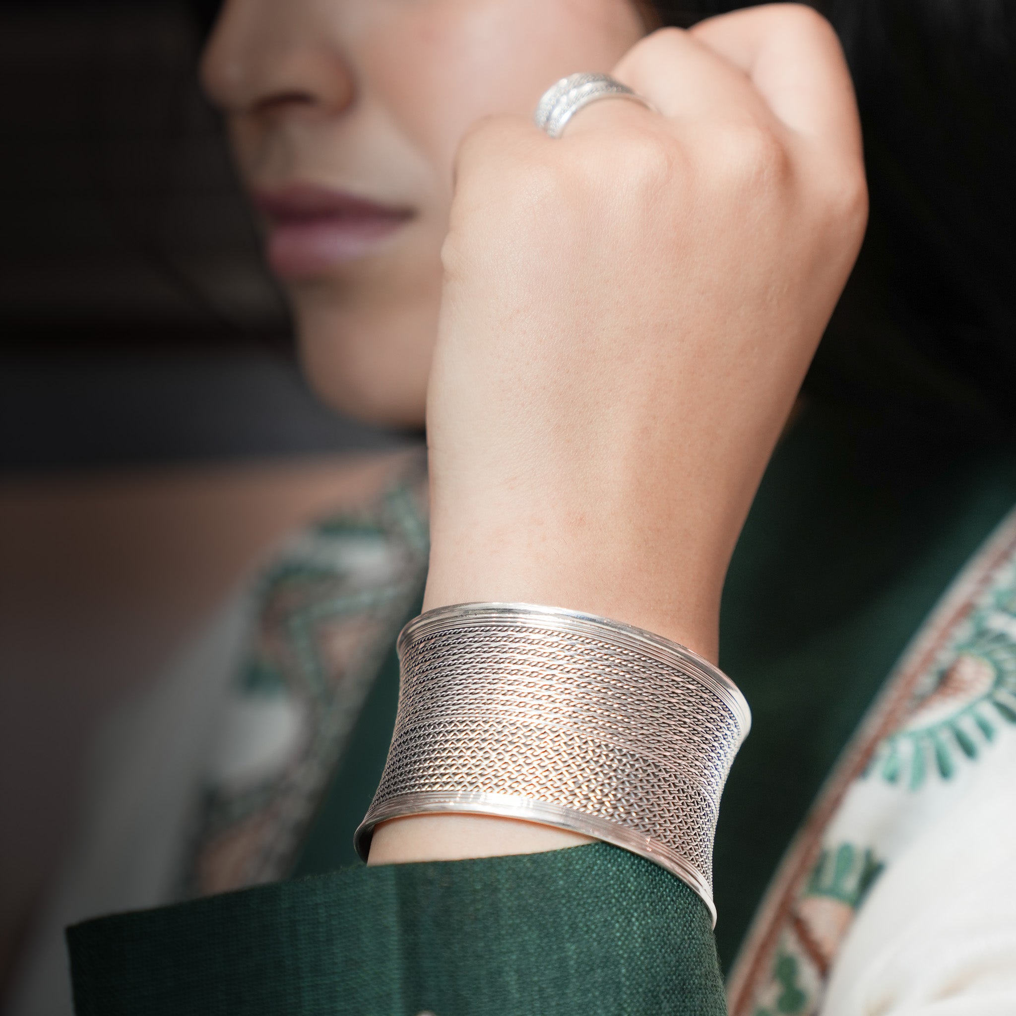 The Grand Heritage Bangle (Extra Large)