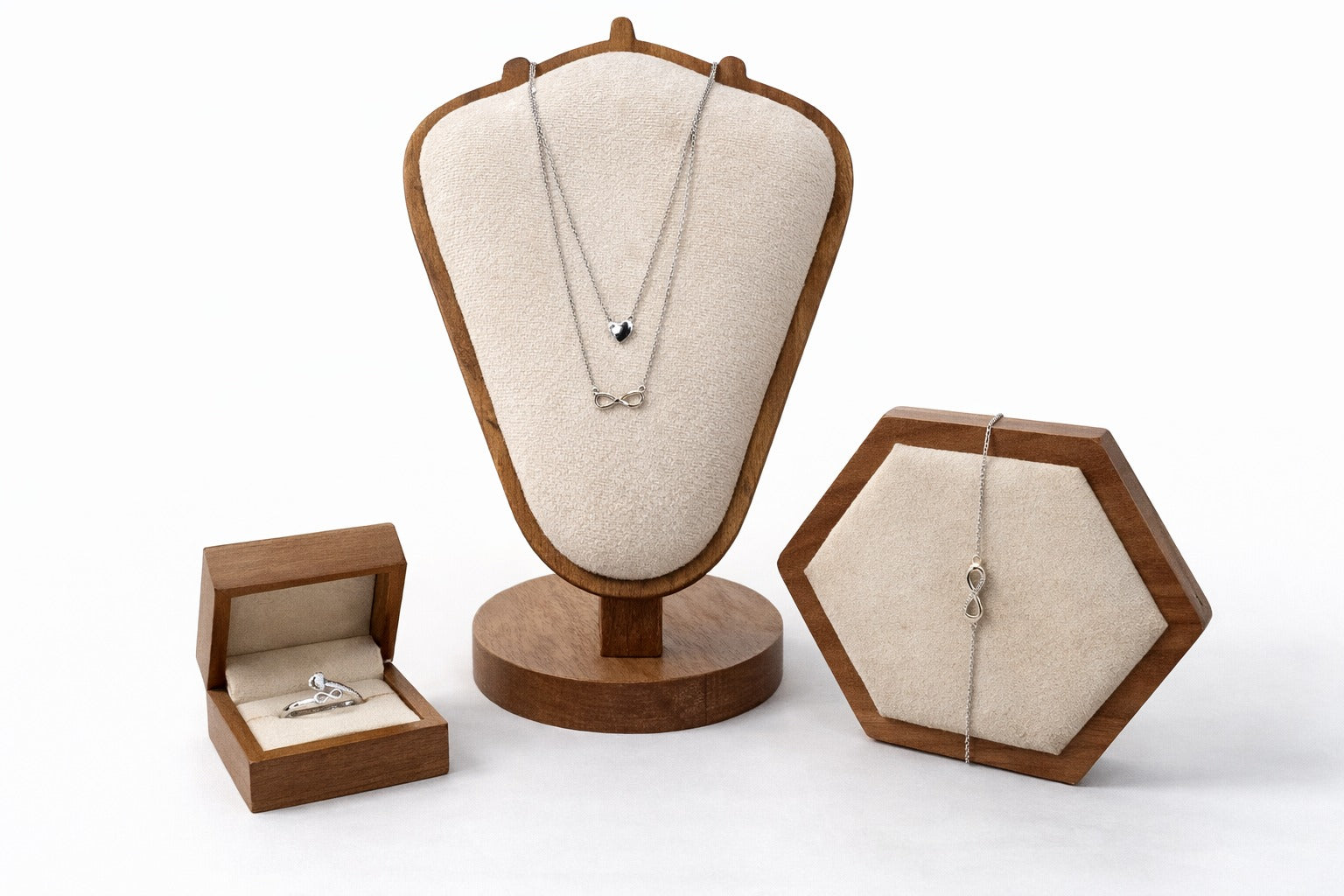 Infinite Love Bracelet 3209