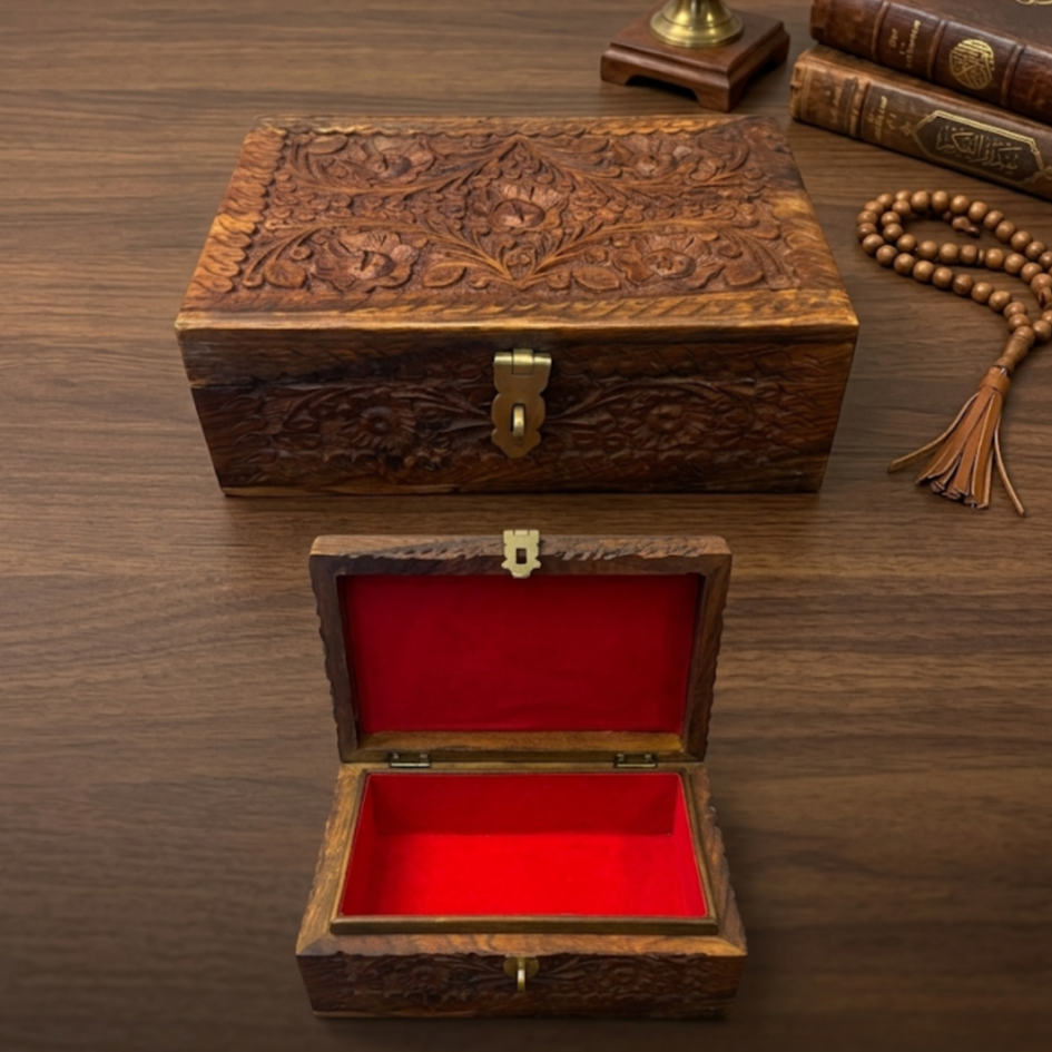 Handcrafted Wooden Box ZW00087