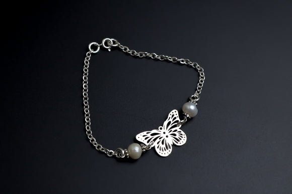 Butterfly Bracelet with Pearl Stone