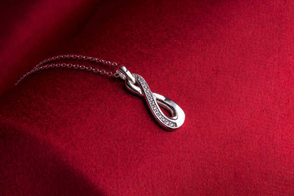 Silver necklace- Infinity