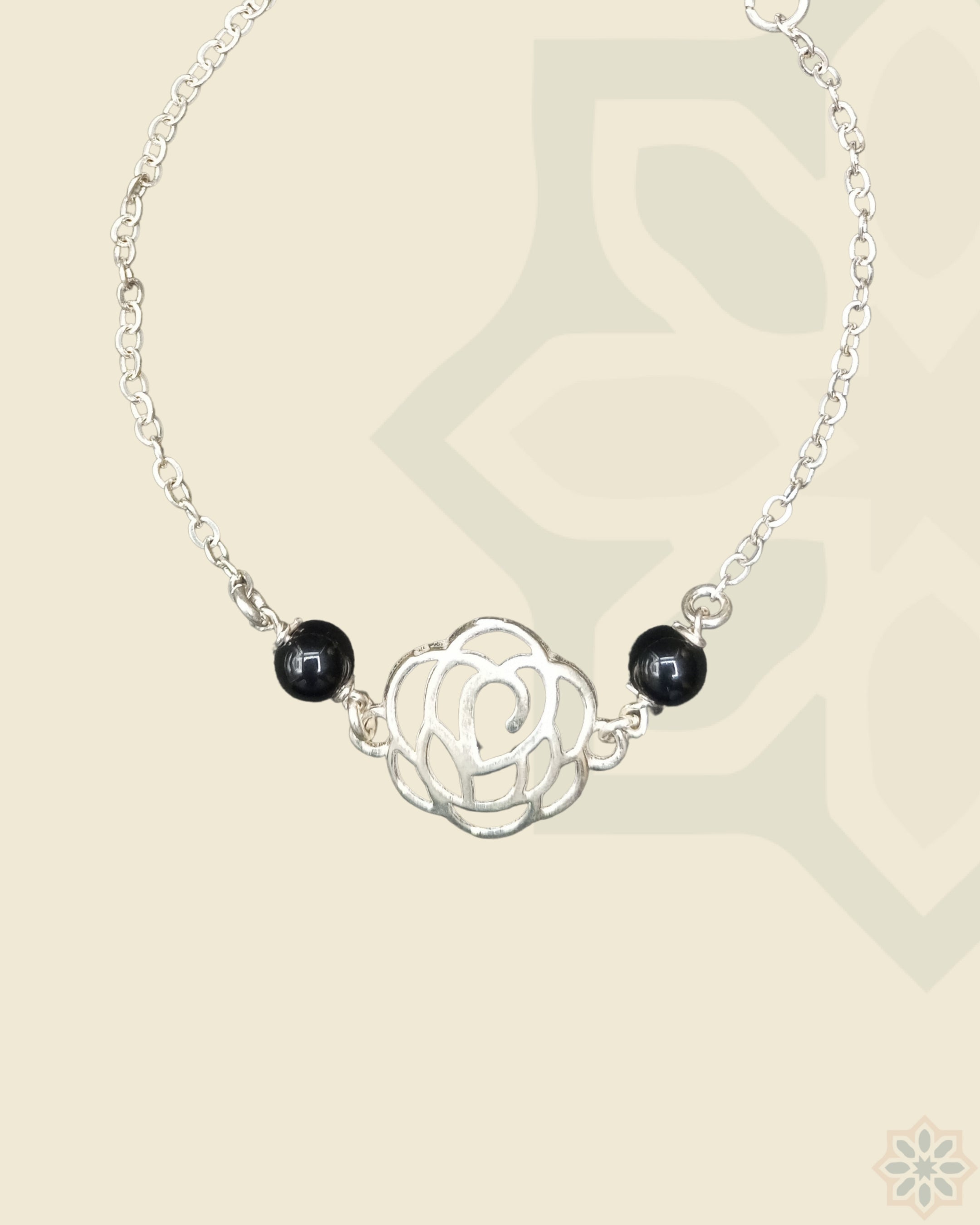 Bloom Chain Bracelet with Black Agate