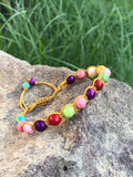 Colorful train bracelet with macrame clasp