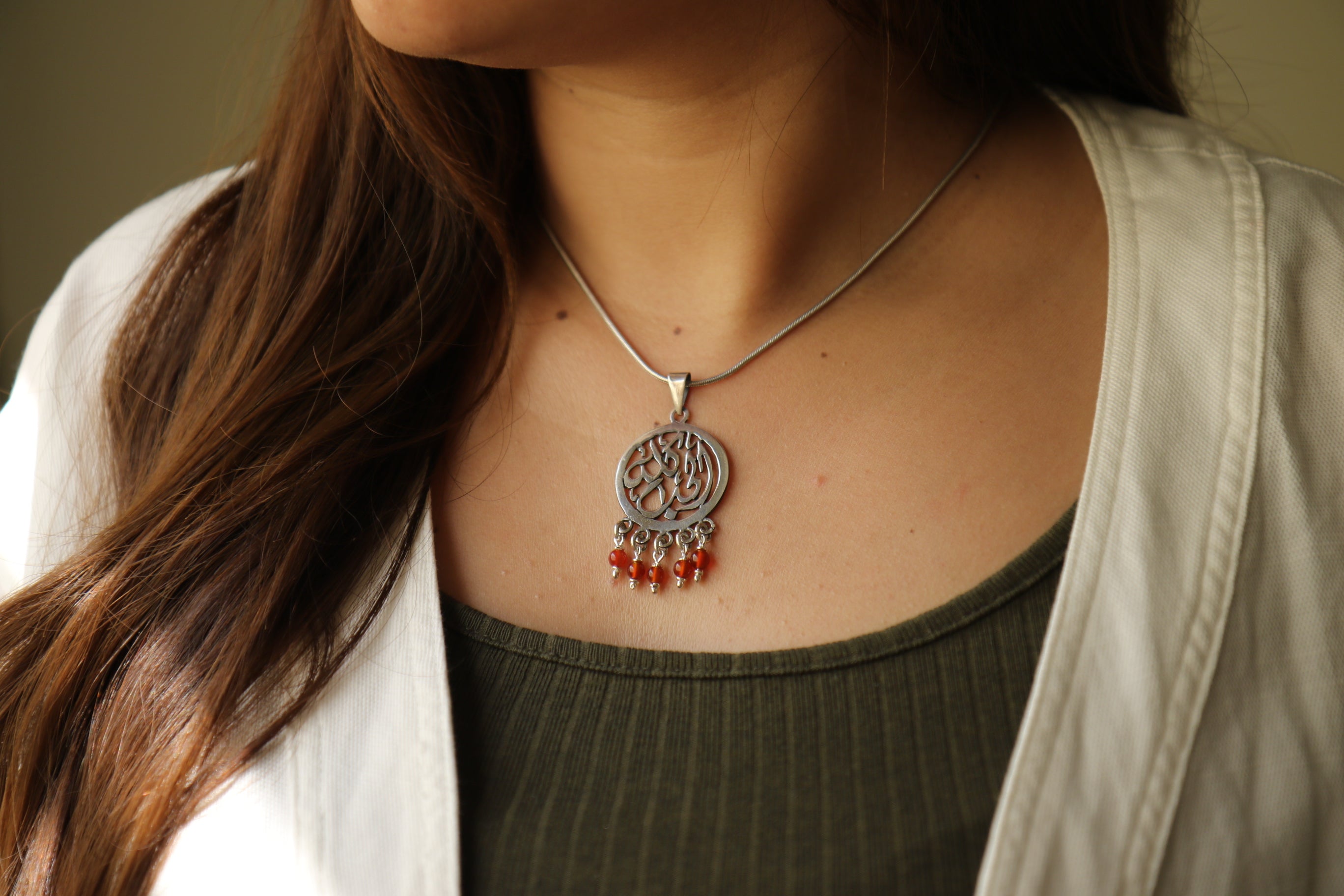 "The whole Love" Pendant with Maroon Stones