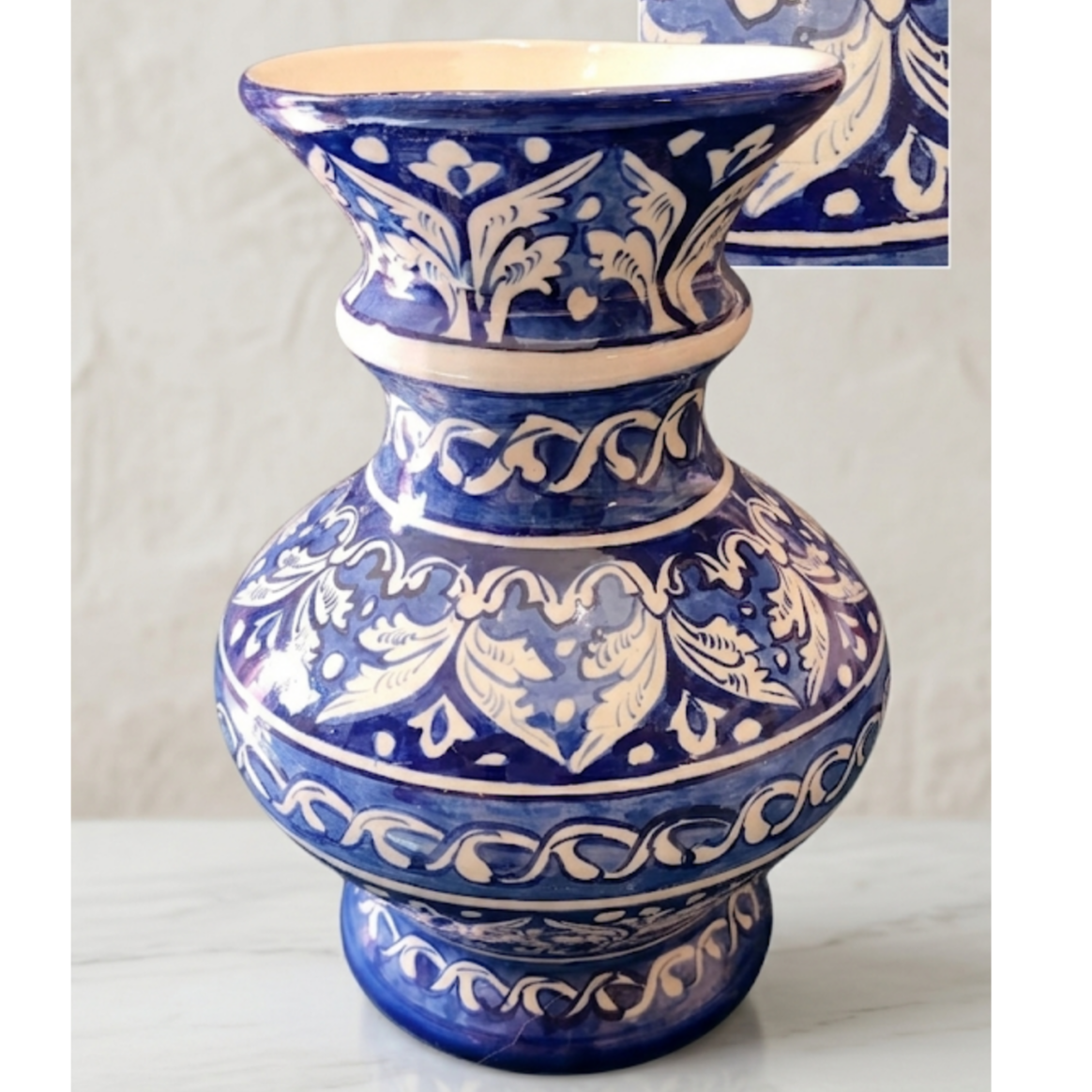 Hand-Made Ceramic Vase ZW00268