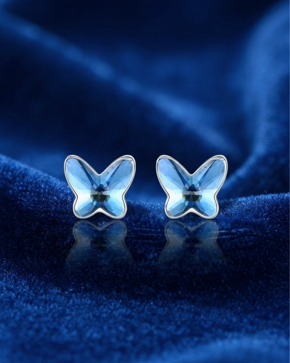 Blue Butterfly Stud Earrings  4317   قرط