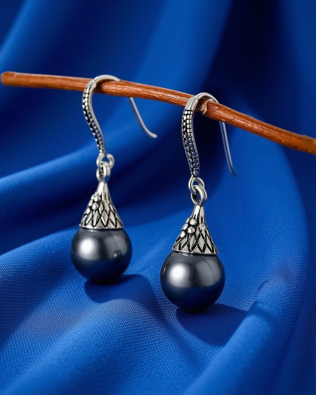 Vintage Black Pearl Drop Earrings 4325  ﻗﺮط
