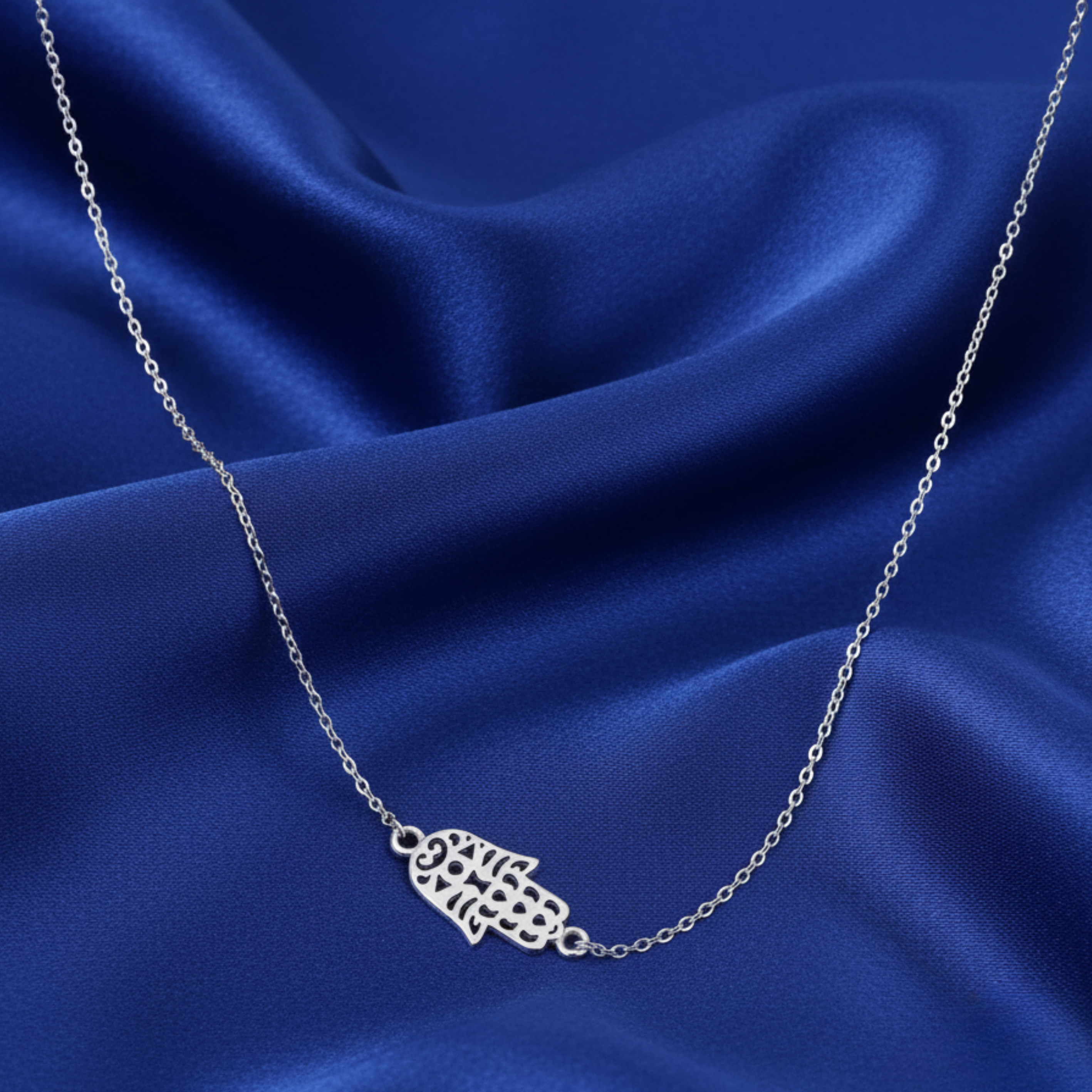 Hamsa Light Simple Silver Necklace
