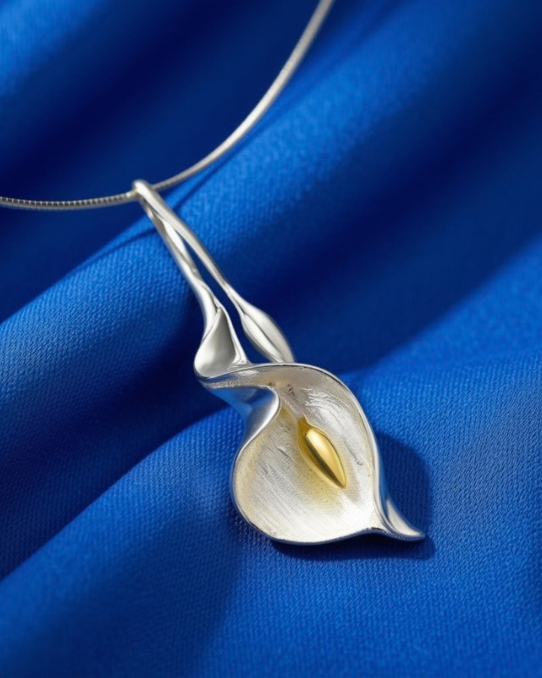 Twin Calla Lily Necklace 6310  ﻗﻼدة