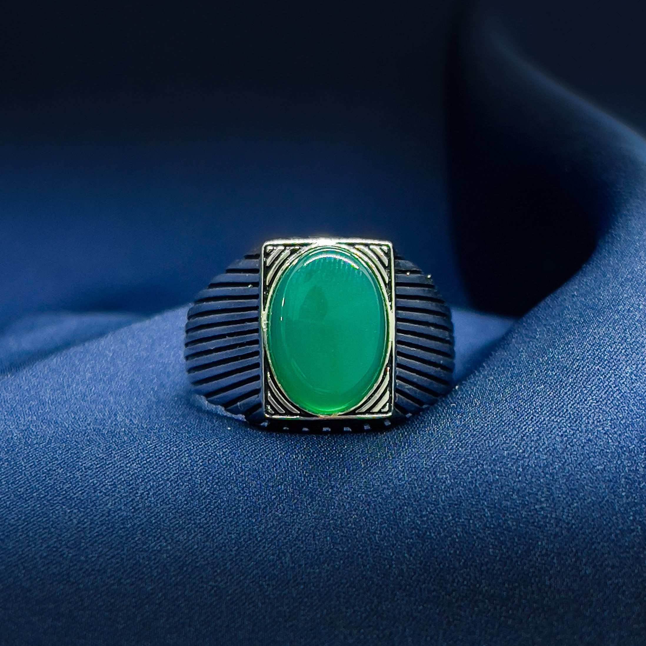 Verdant Crest Ring