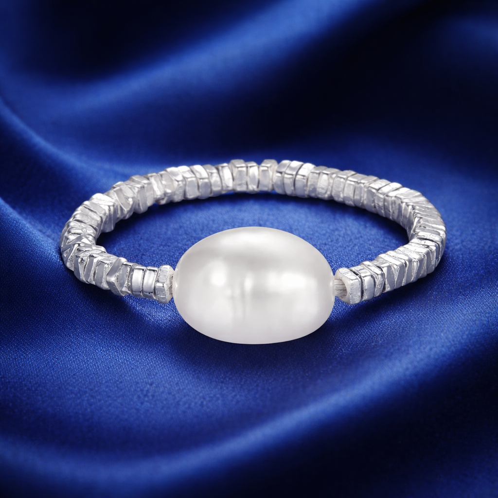 Simple Elastic Ring With Pearl