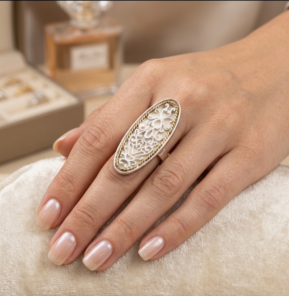 Ivory Arabesque Shield Ring 7397