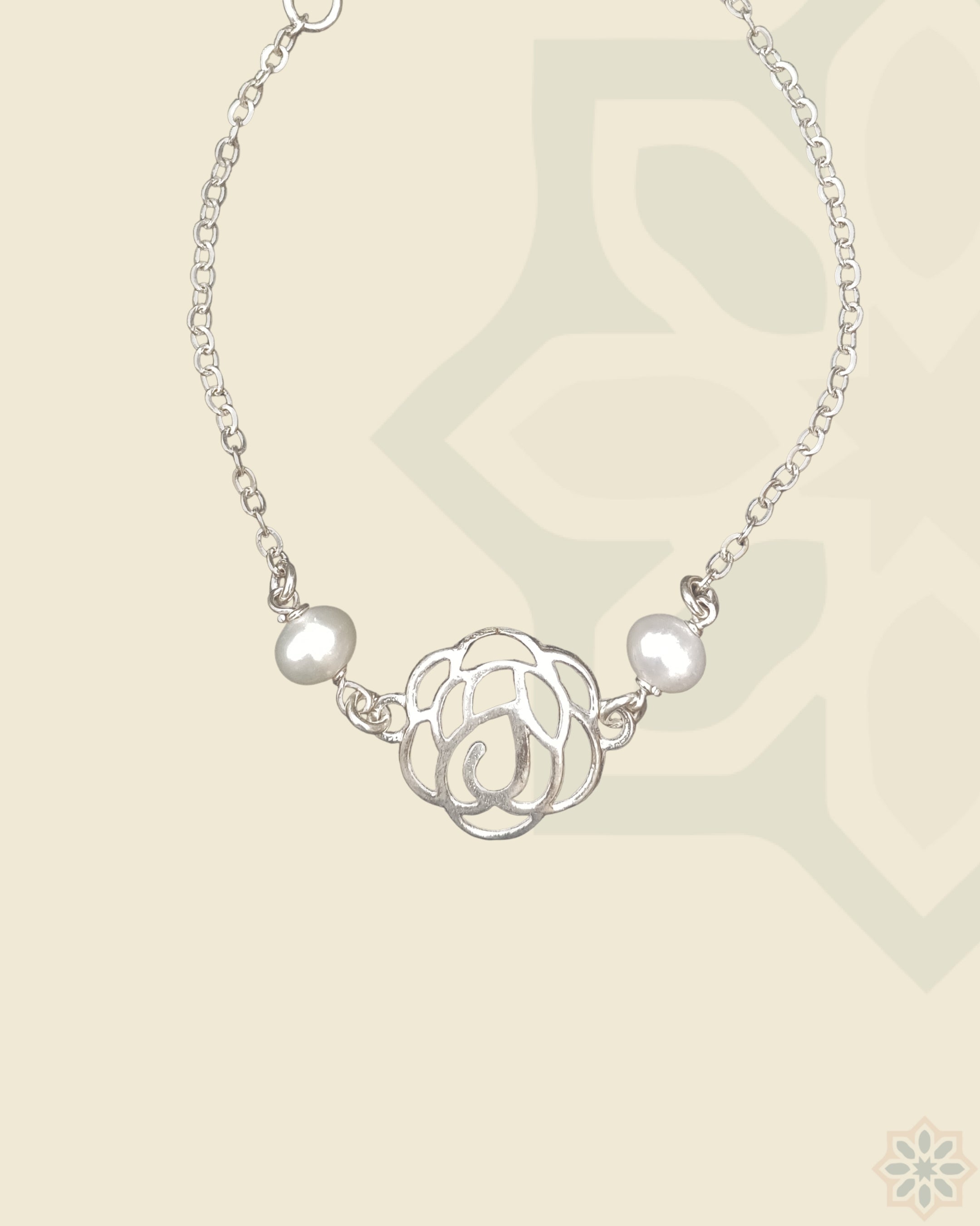 Bloom Chain Bracelet with Pearl