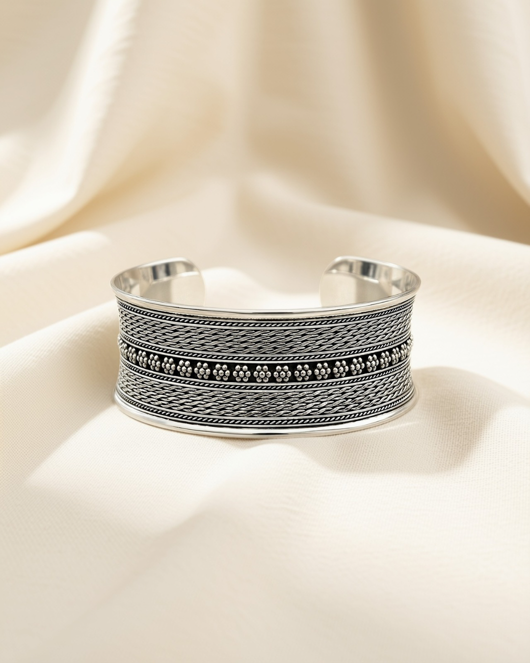 Woven Mesh & Beaded Row Wide Silver Cuff 1364 إسواره
