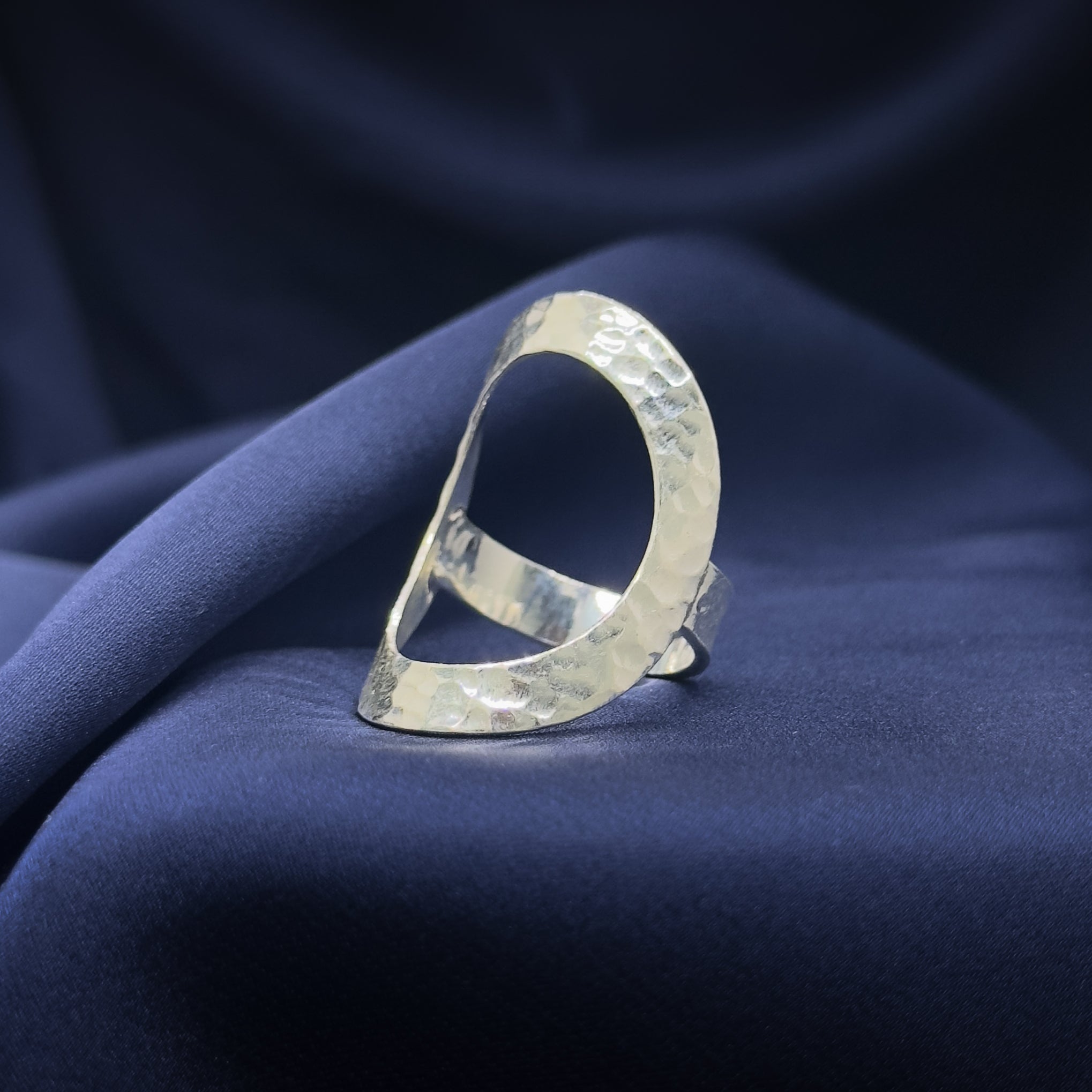 Eclipse Arc Ring