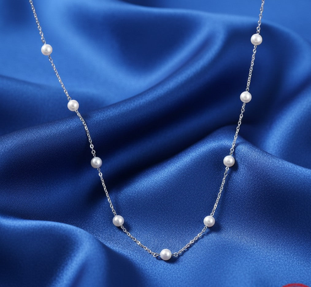 Necklace Pearls