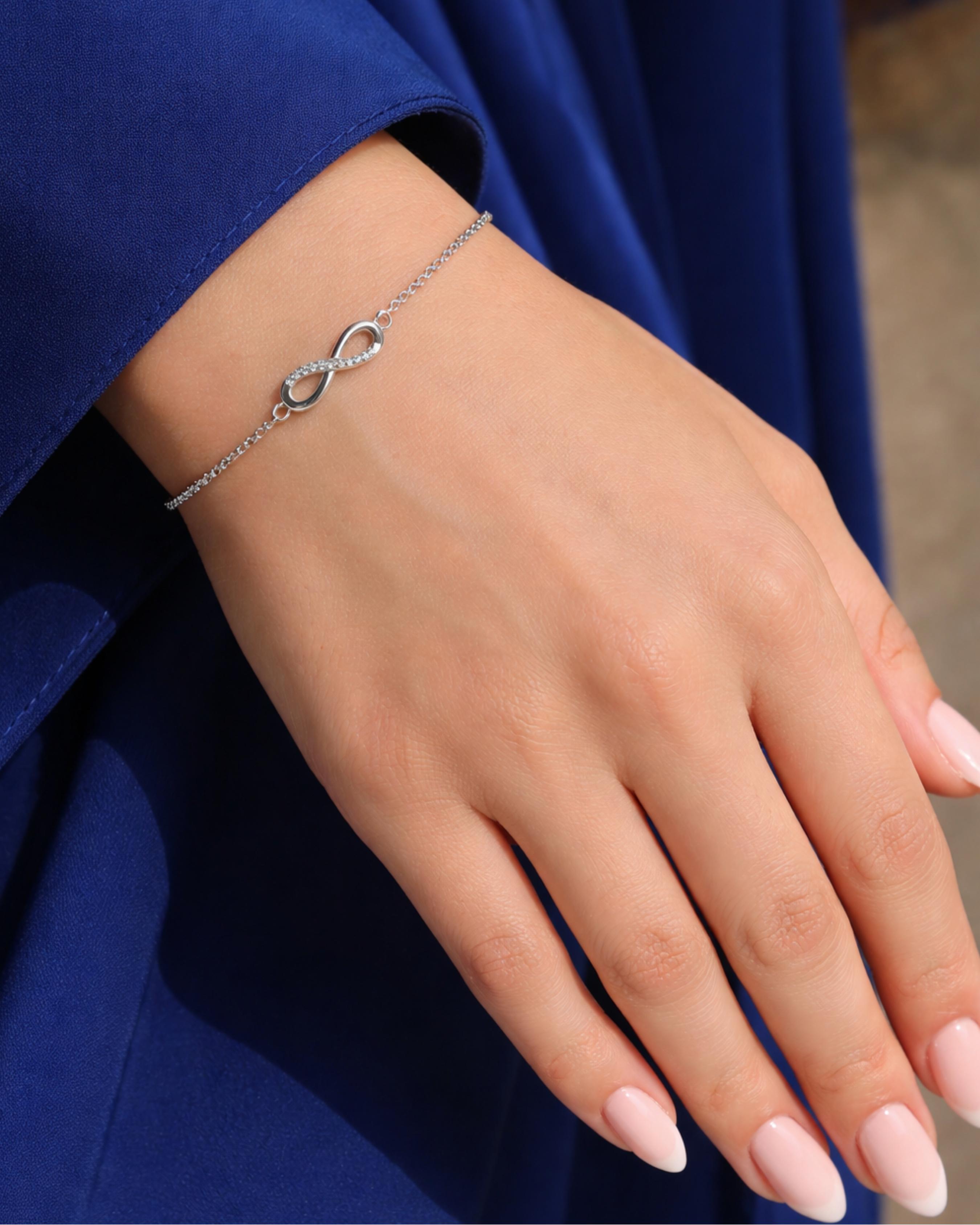 Infinite Love Bracelet 3209