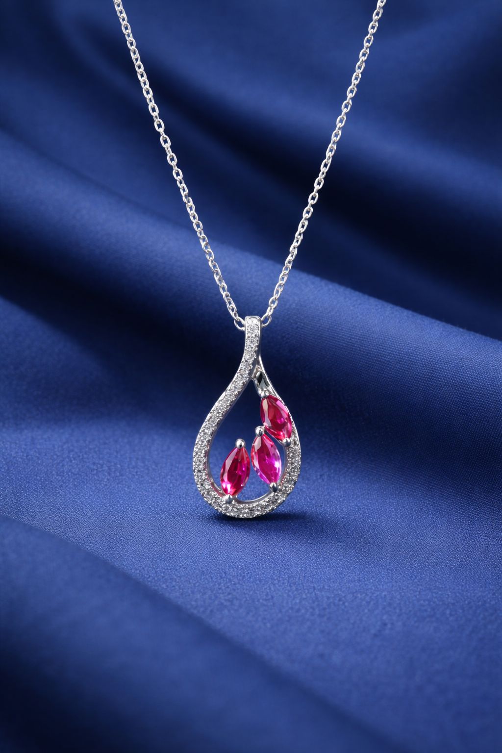 The Pink Petal Teardrop Necklace 6276