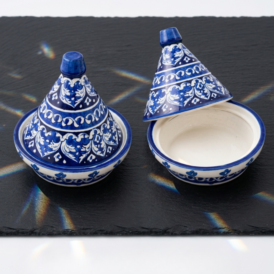 Ceramic Hand-Painted Tajine - Blue & White ZW00107