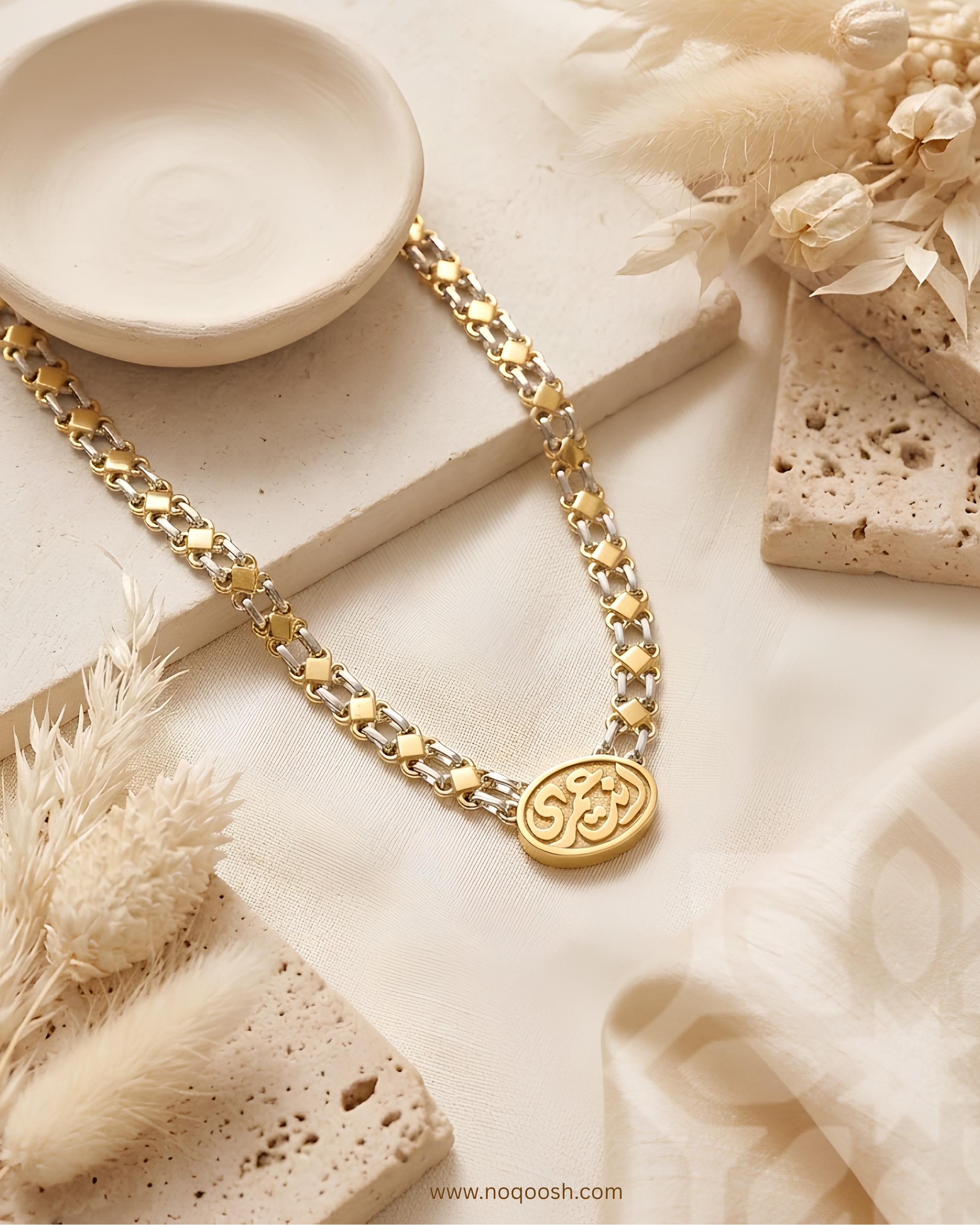 Geometric Arabesque Statement Necklace  2293