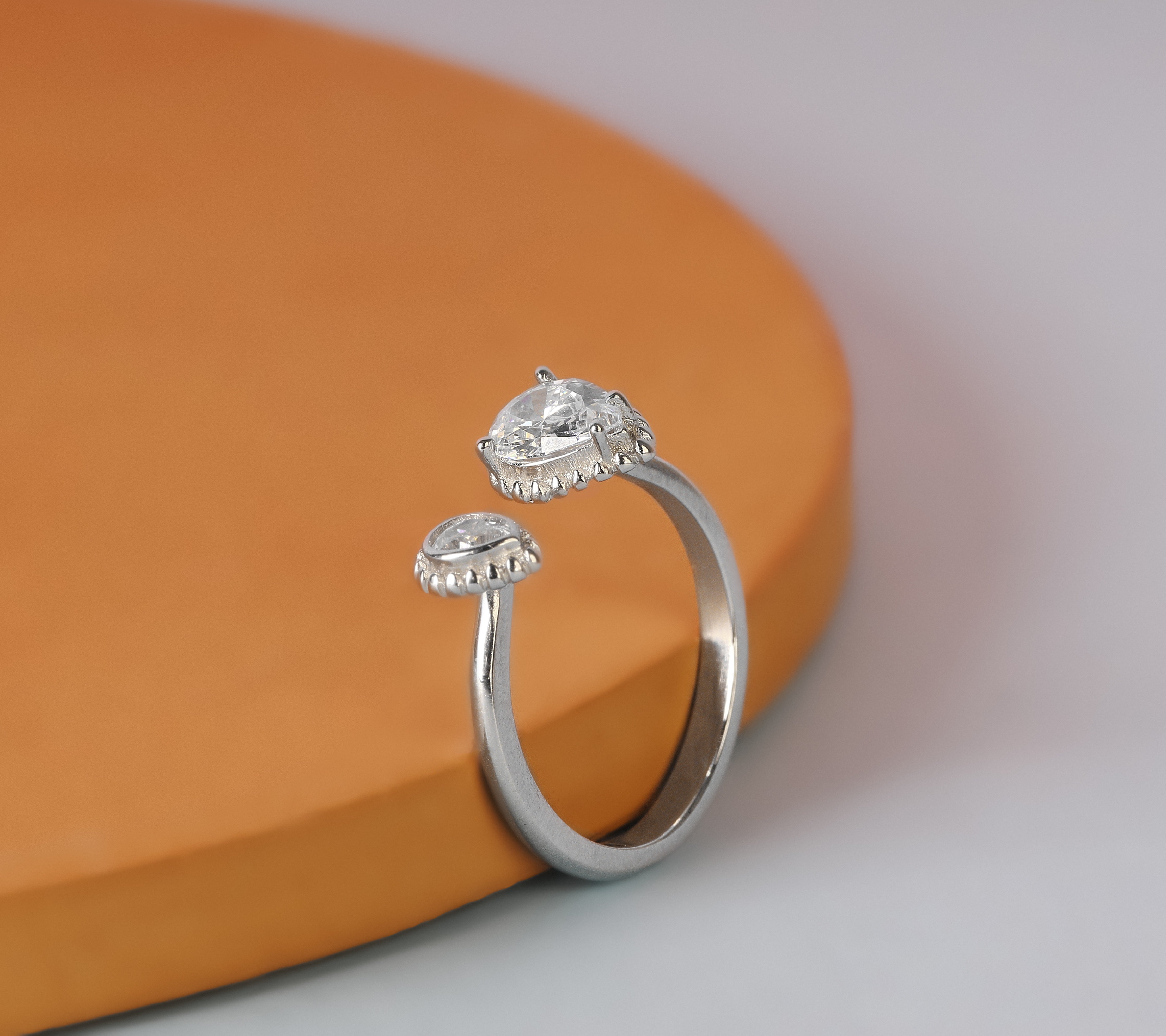 Simple Droplet Ring